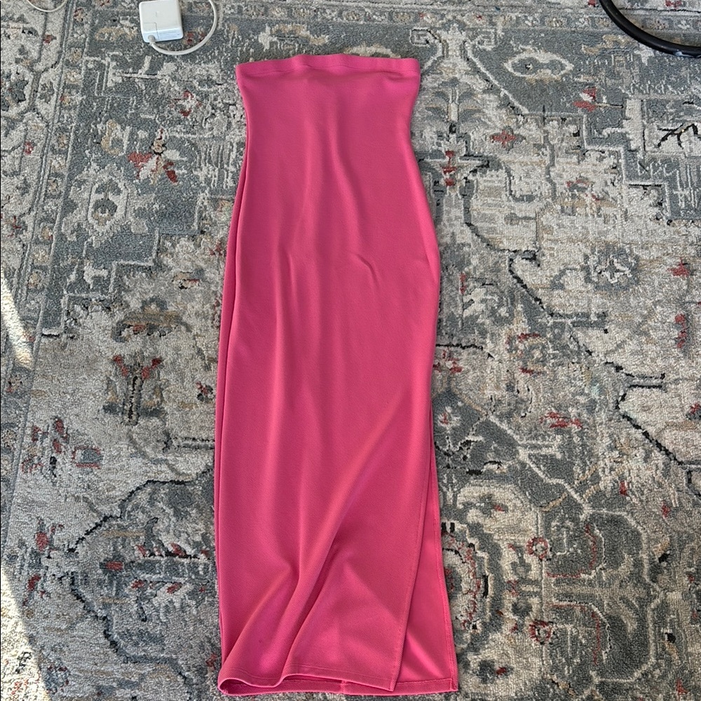Elegant Pink Strapless Dress